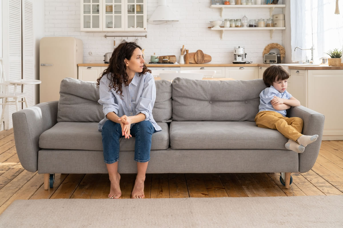 Four Tips to Overcome Single Parenting Challenges After Divorce