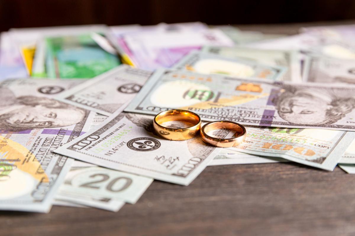 Four Ways You Can Save Money during Divorce