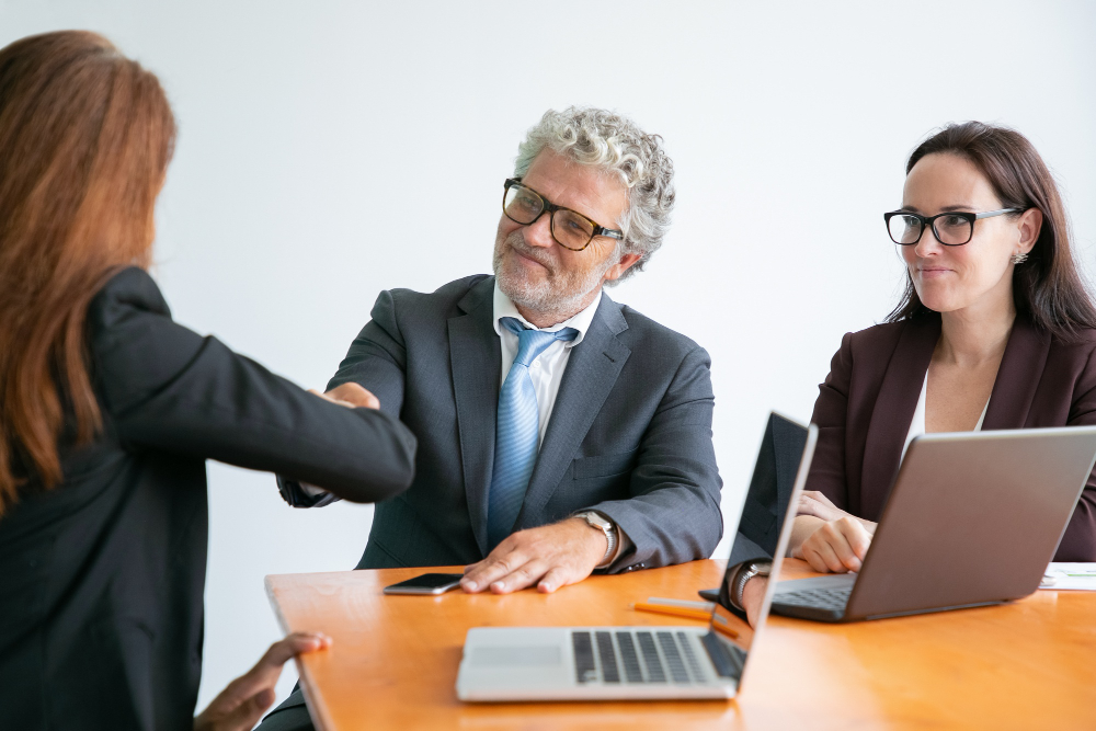 How to Prepare for Your First Meeting With a Family Lawyer
